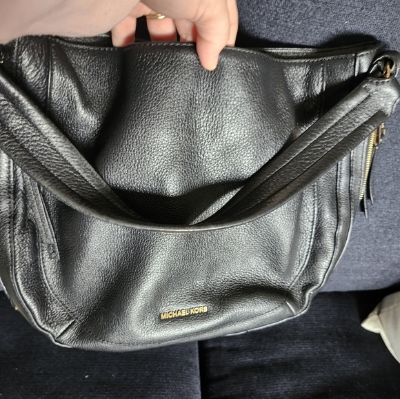 Michael Kors Black Lydia Purse - Picture 1 of 8